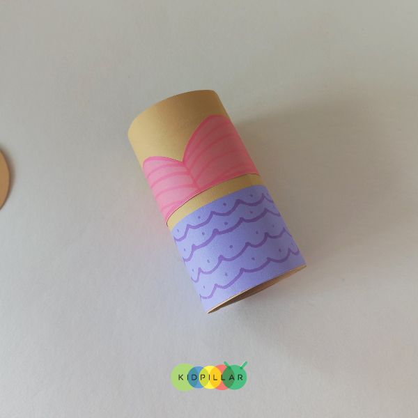 make easy mermaid toilet roll craft